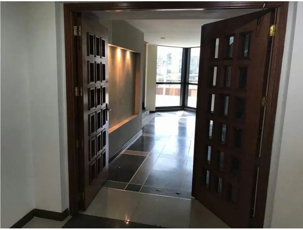 Vendo/alquilo oficina 300+200m2 El Rosal 7452 - 8