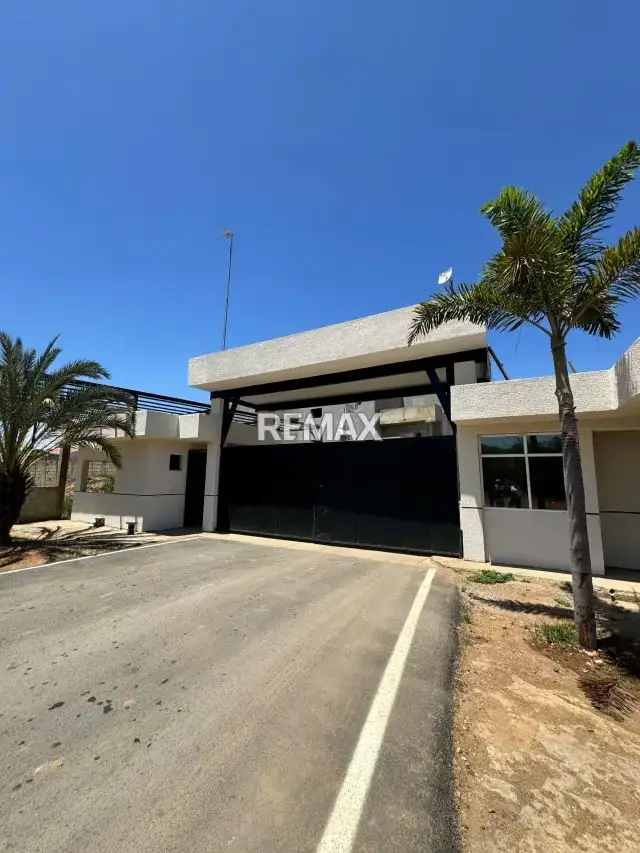 KRISTALL PARK II, EN VENTA, PLANTA BAJA, SE ENTREGA EN OBRA BLANCA