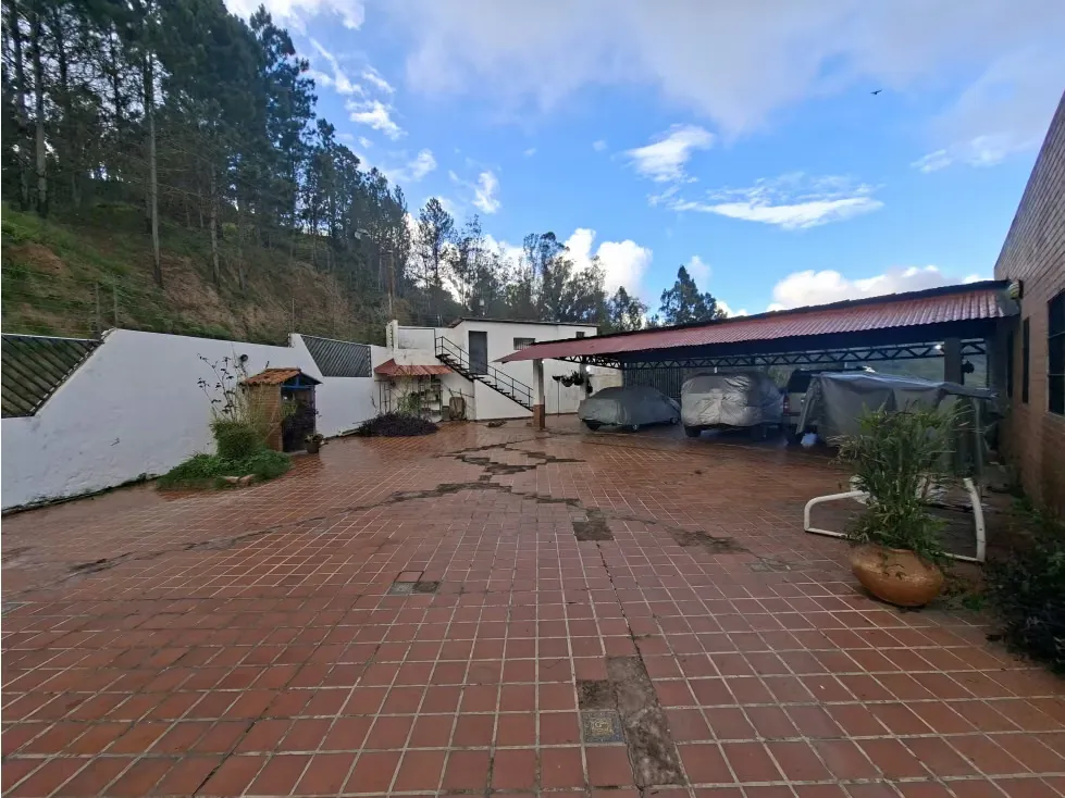 Venta Casa Urb. Monte Elena 10.000mts terreno 500 mts construccion - 28