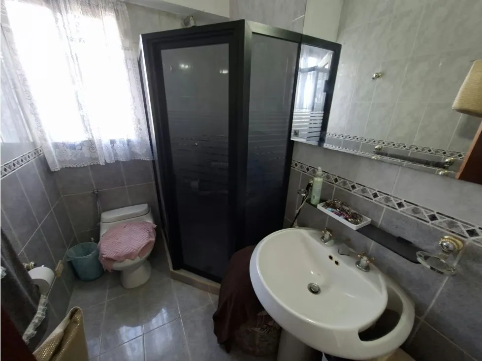 Venta Casa Urb. Monte Elena 10.000mts terreno 500 mts construccion - 33