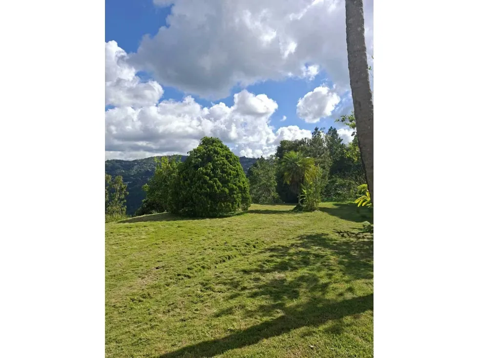 Venta Casa Urb. Monte Elena 10.000mts terreno 500 mts construccion - 50