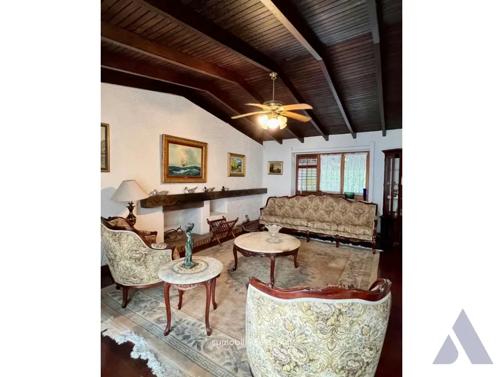 Venta Casa en calle cerrada 780 m2 La Lagunita 7629 - 8