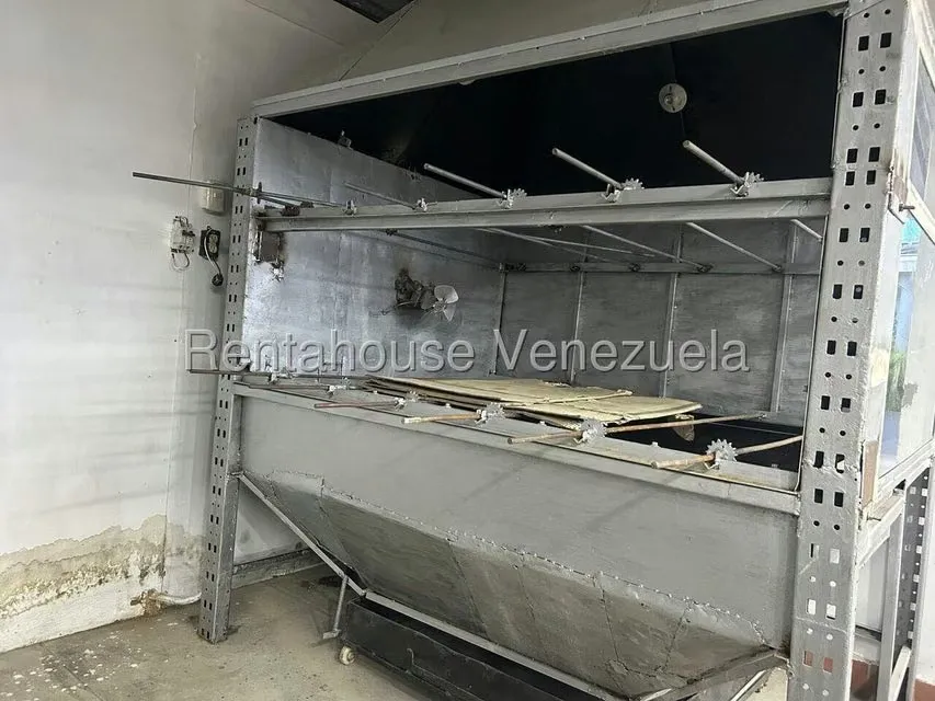 Local Comercial en Alquiler en Parroquia El Cuji, Lara - 11