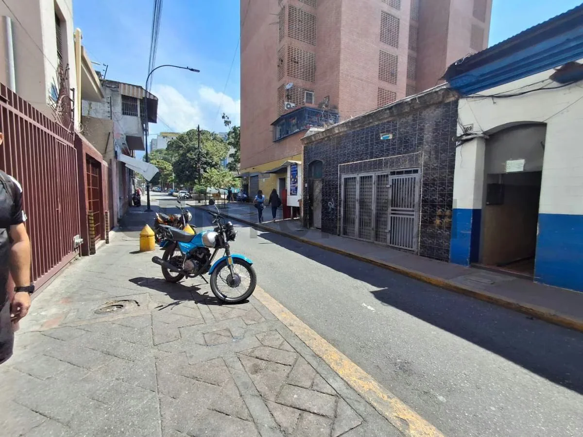 Hotel | Terreno en venta en La Concordia - Parroquia Santa Teresa. 507 USD x m² - 2