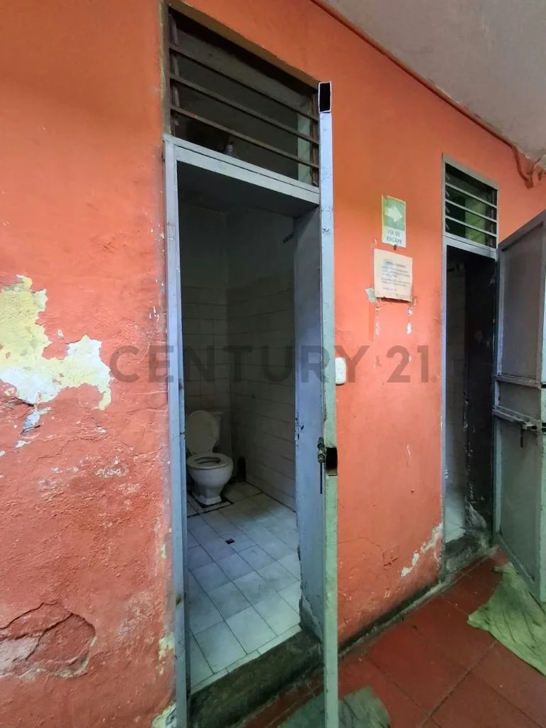 Hotel | Terreno en venta en La Concordia - Parroquia Santa Teresa. 507 USD x m² - 8