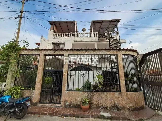 Casa en Venta Ginebra en Valle Arriba Guatire