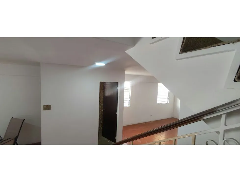 CASA PARA REMODELAR EN CALLE CERRADA LOMAS DE LA TRINIDAD - 9