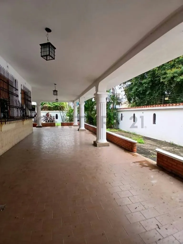 Alquiler de Casa Comercial - 3