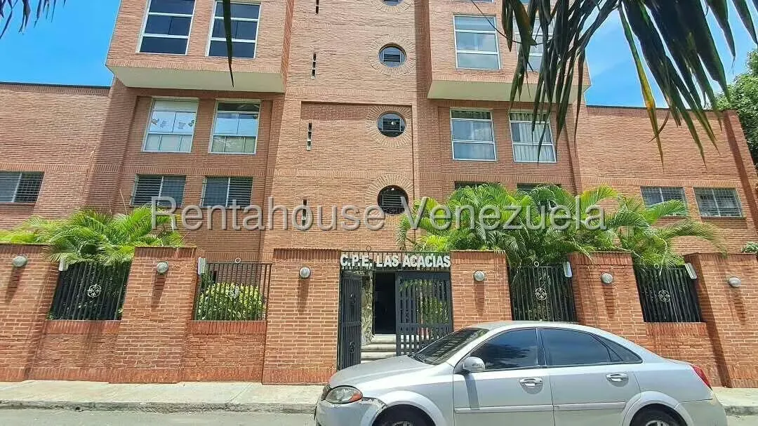 Local Comercial en Alquiler en Avenida Bolivar Norte, Carabobo