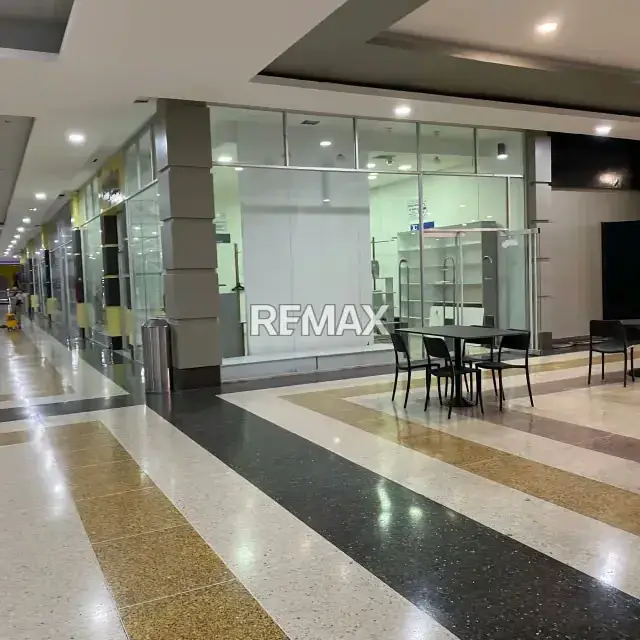 Local comercial CC Llano Mall