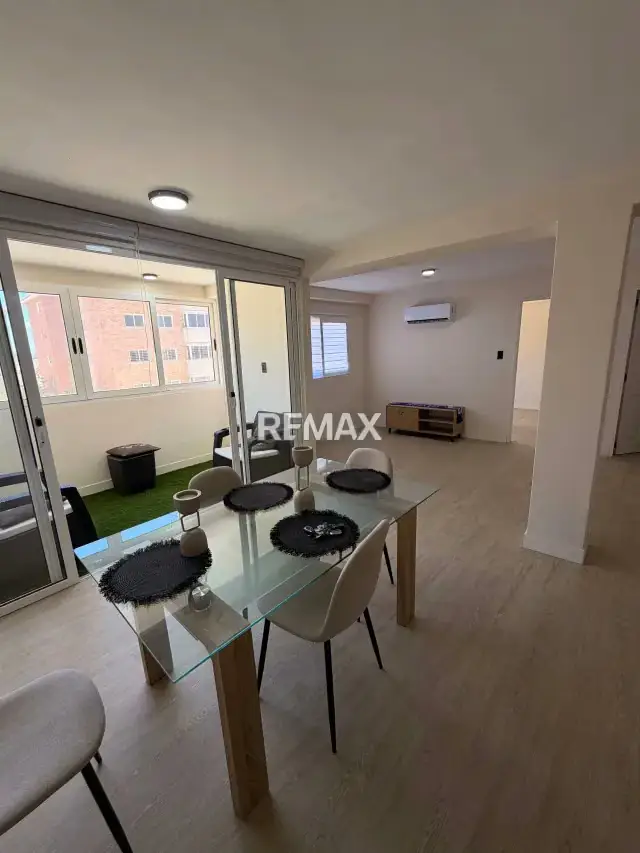 Apartamento amoblado en alquiler