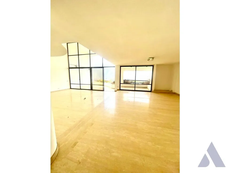 Vendo apartamento duplex 400m2 4h/5b/4p Lomas de San Román 6915 - 3