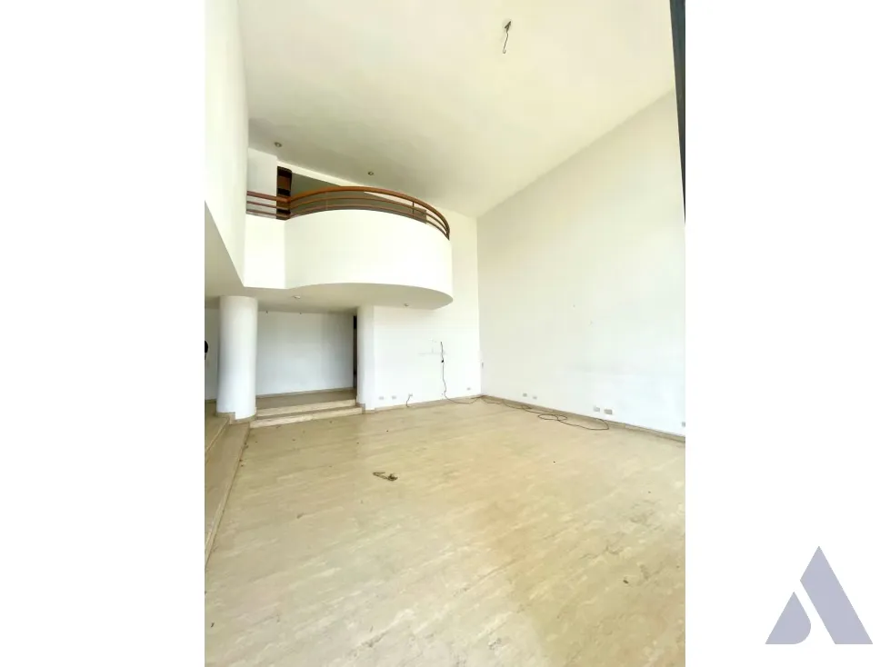 Vendo apartamento duplex 400m2 4h/5b/4p Lomas de San Román 6915 - 5