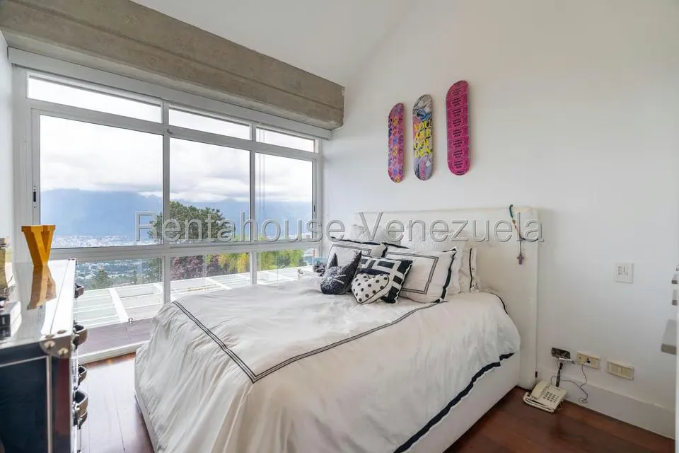 Casa (Multipes Niveles) en Venta en Alto Hatillo, Distrito Metropolitano - 18