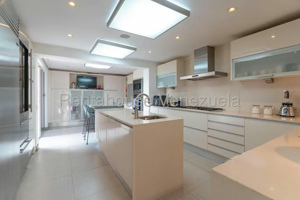 Casa (Multipes Niveles) en Venta en Alto Hatillo, Distrito Metropolitano - 5