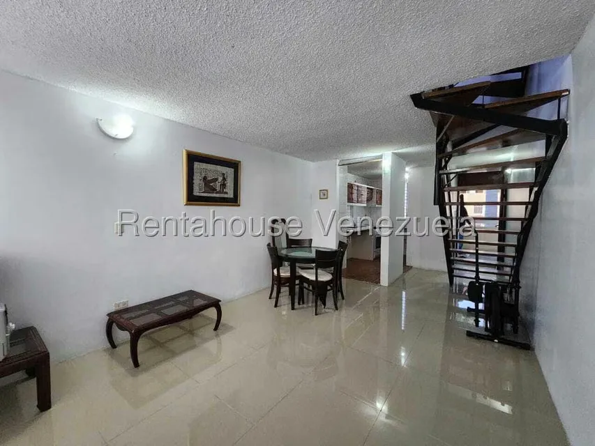 Apartamento (1 Nivel) en Alquiler en Almarriera, Lara - 10