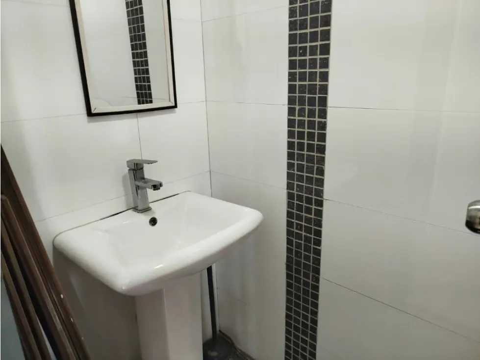 Vendo o Alquilo local comercial 73m2 Torre Express Macaracuay 6456 - 21