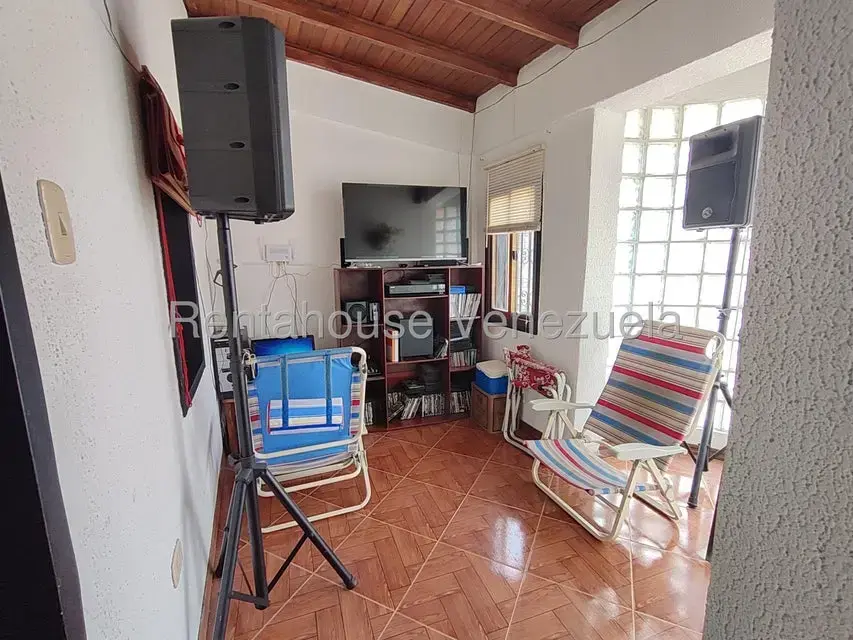 Townhouse (Duplex) en Venta en El Playon, Aragua - 16