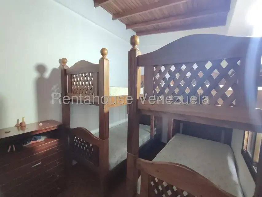 Townhouse (Duplex) en Venta en El Playon, Aragua - 24