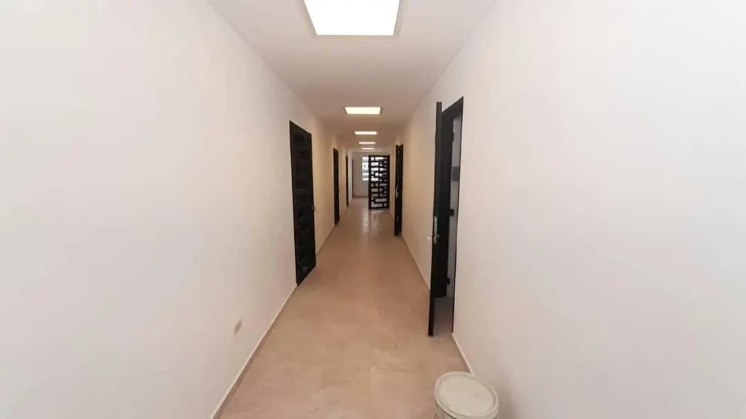 Edificio en Venta en Avenida Libertador, Lara - 12