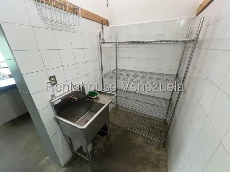 Local Comercial en Alquiler en El Hatillo, Distrito Metropolitano - 29
