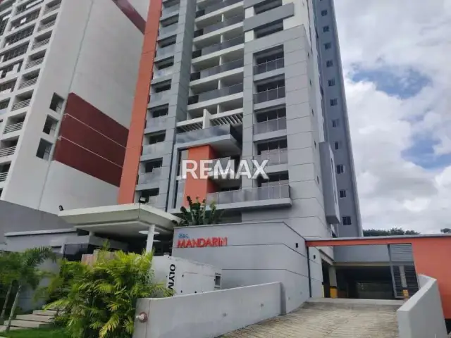 Se vende apartamento en obra gris, en el edificio MANDARIN, ubicado en la urbanización Valles de camoruco