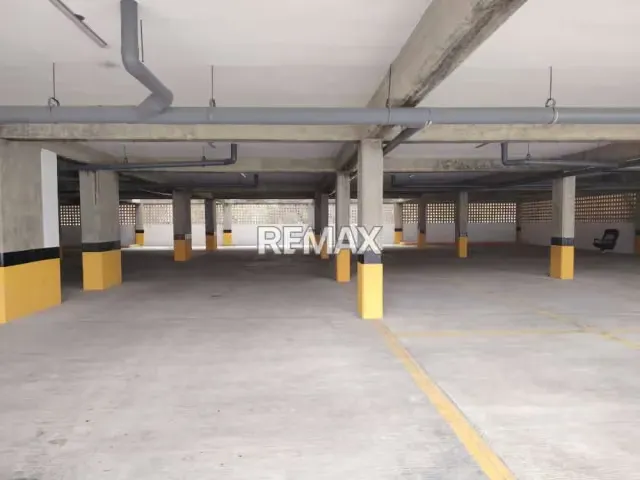 Se vende apartamento en obra gris, en el edificio MANDARIN, ubicado en la urbanización Valles de camoruco - 2