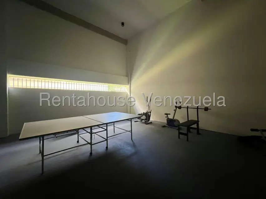 Apartamento (1 Nivel) en Venta en Miranda, Distrito Metropolitano - 39