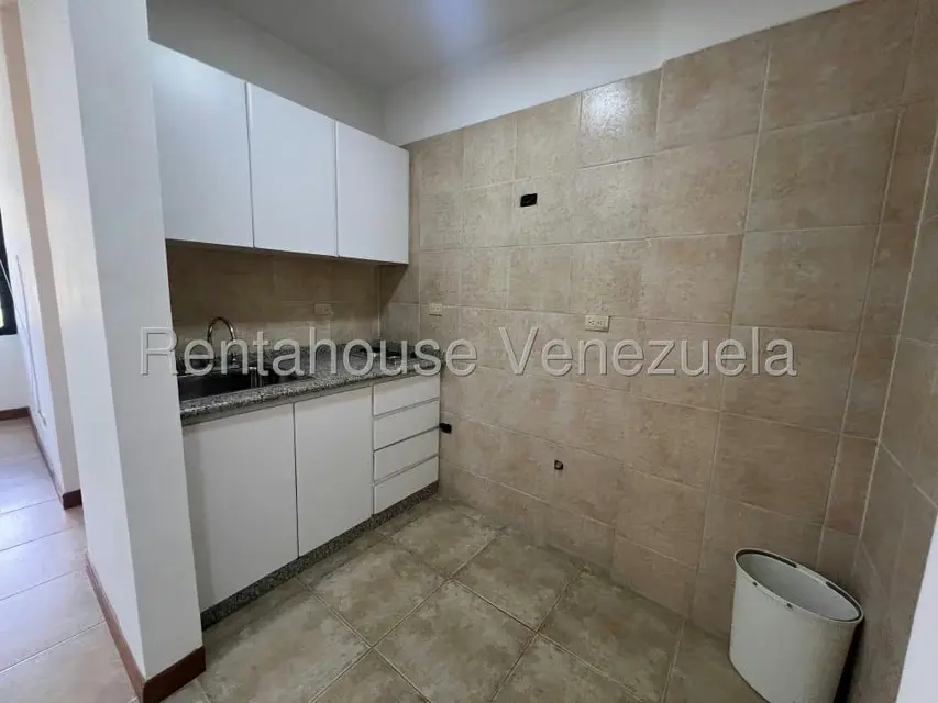 Apartamento (1 Nivel) en Venta en Miranda, Distrito Metropolitano - 46