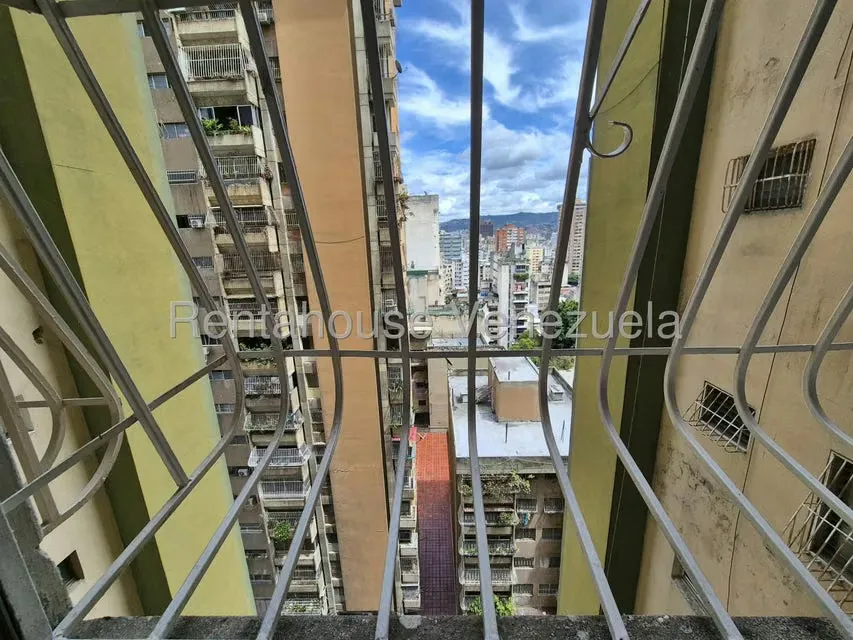 Apartamento (1 Nivel) en Venta en Parroquia San Jose, Distrito Metropolitano - 23