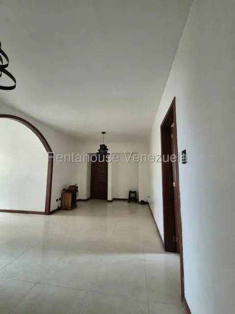 Apartamento (1 Nivel) en Venta en Parroquia San Jose, Distrito Metropolitano - 3