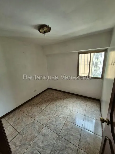 Apartamento (1 Nivel) en Venta en Parroquia San Jose, Distrito Metropolitano - 9