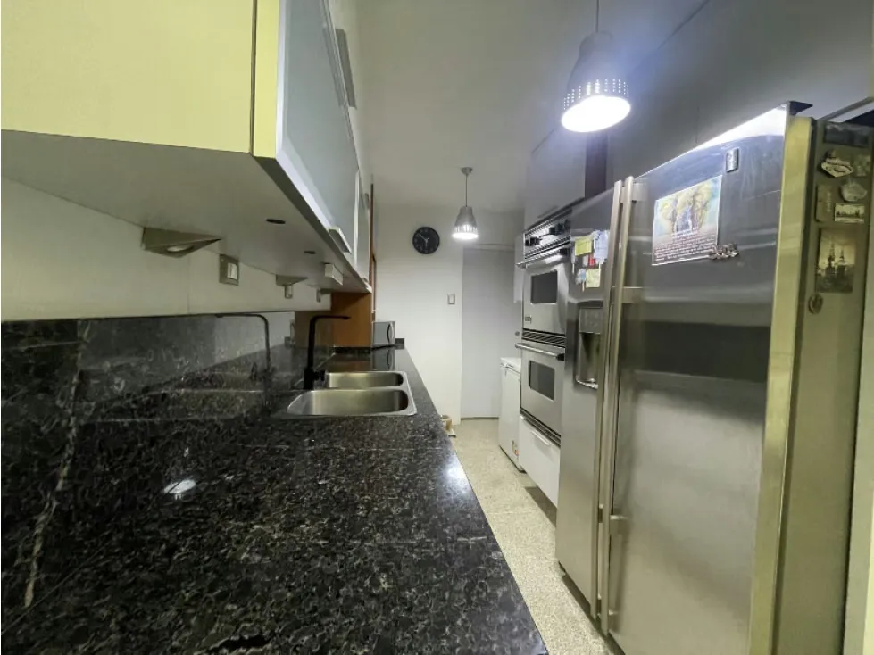 Se Alquila Apartamento en Los Palos Grandes - 3