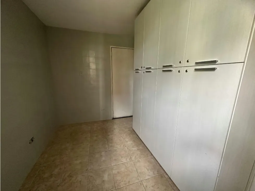 Se Alquila Apartamento en Los Palos Grandes - 5