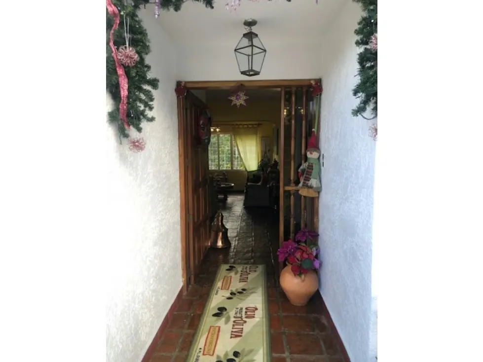 Se Vende Casa C.Cerrada-455m²-5H+6B+6P+Planta-La Lagunita 8698 - 4