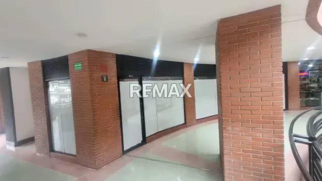 LOCAL COMERCIAL EN ALQUILER NIVEL 1 (N1-46) C.C. GALERIA LAS AMERICAS - 4