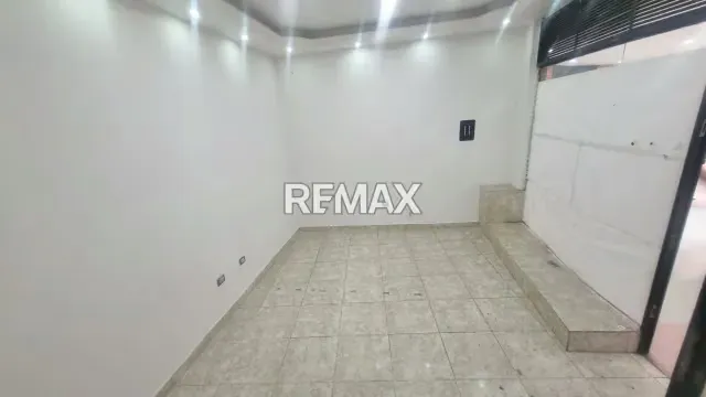 LOCAL COMERCIAL EN ALQUILER NIVEL 1 (N1-46) C.C. GALERIA LAS AMERICAS - 10