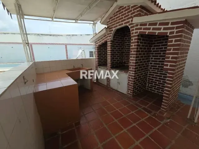 COMPLEJO COMERCIAL Y DE EVENTOS EN MARACAIBO - 12