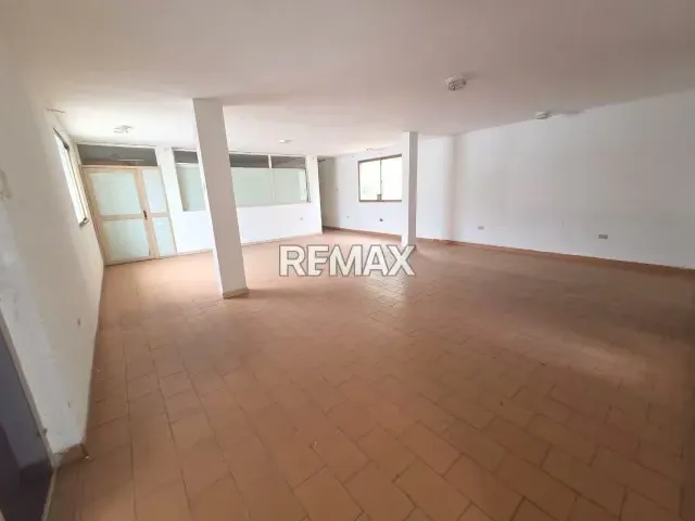 COMPLEJO COMERCIAL Y DE EVENTOS EN MARACAIBO - 8