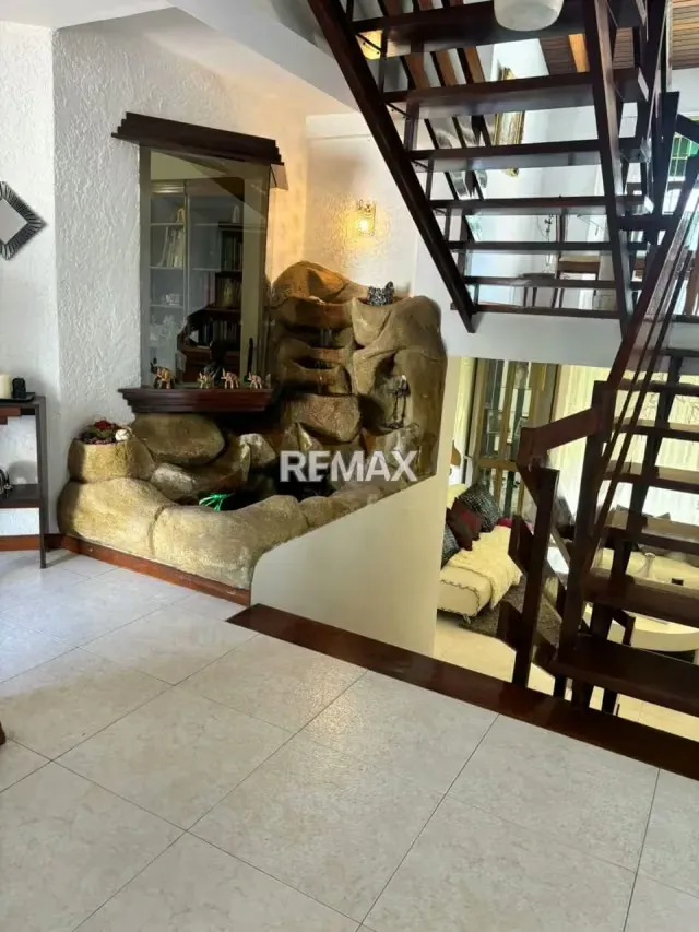 EN VENTA QUINTA 340 mtrs ALTOS DE MONTERREY - 3