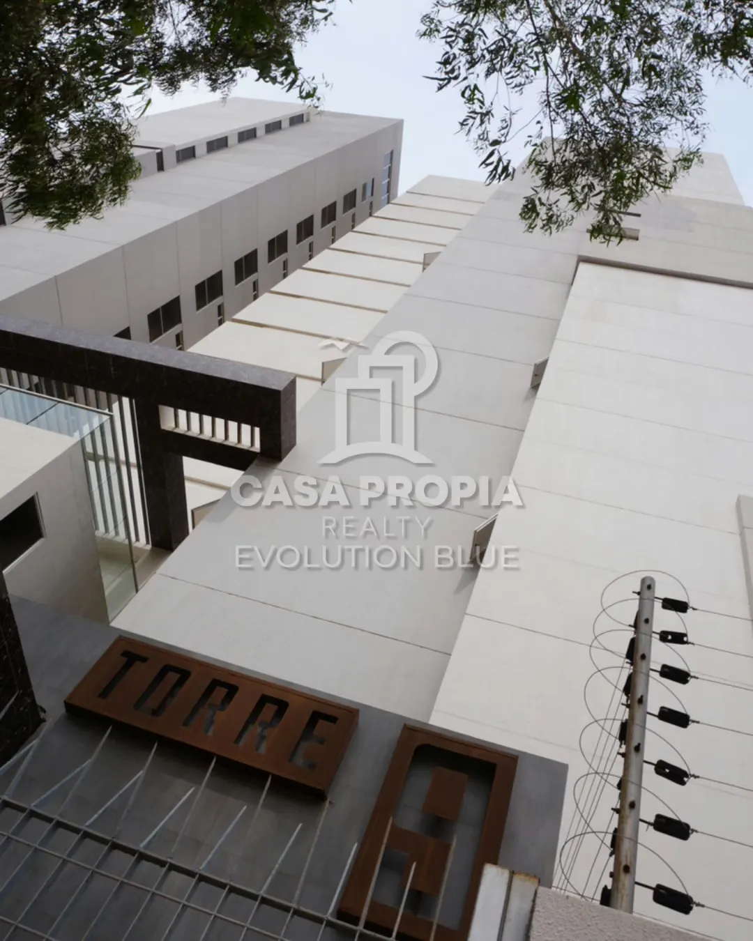 Apartamento 11B en Torre 9 con Terraza