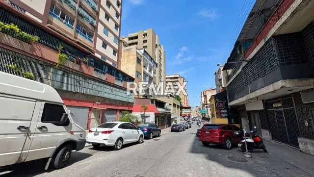 Local comercial en Alquiler, cerca de la Av. Fuerzas Armadas, Altagracia, Caracas - 3