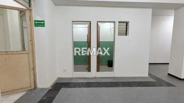 Local comercial en Alquiler, cerca de la Av. Fuerzas Armadas, Altagracia, Caracas - 10