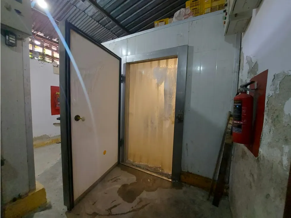 Vendo Galpon Comercial 420m2 Pueblo del Hatillo 5715 - 12
