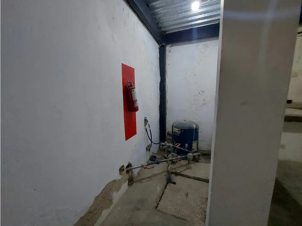 Vendo Galpon Comercial 420m2 Pueblo del Hatillo 5715 - 18