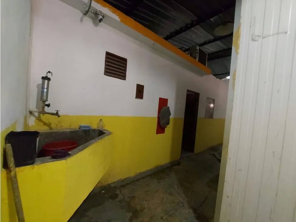 Vendo Galpon Comercial 420m2 Pueblo del Hatillo 5715 - 20