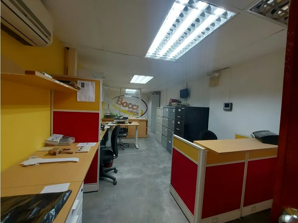 Vendo Galpon Comercial 420m2 Pueblo del Hatillo 5715 - 24