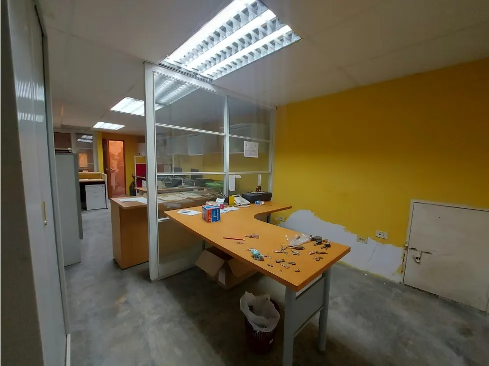 Vendo Galpon Comercial 420m2 Pueblo del Hatillo 5715 - 25