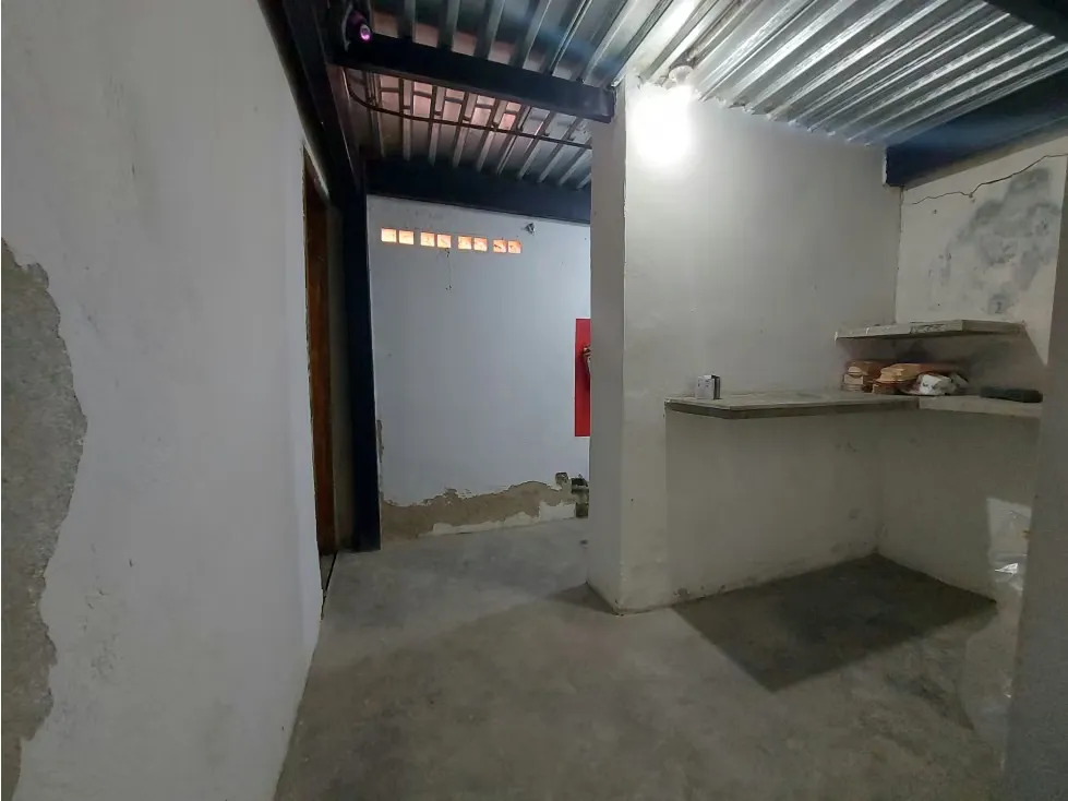 Vendo Galpon Comercial 420m2 Pueblo del Hatillo 5715 - 34