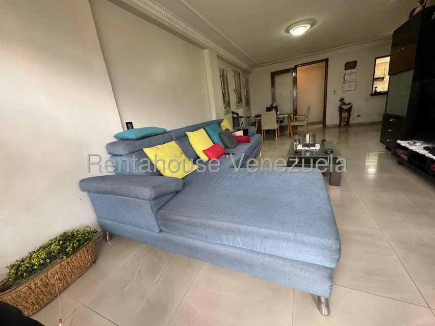 Apartamento (1 Nivel) en Venta en La Urbina, Distrito Metropolitano - 5